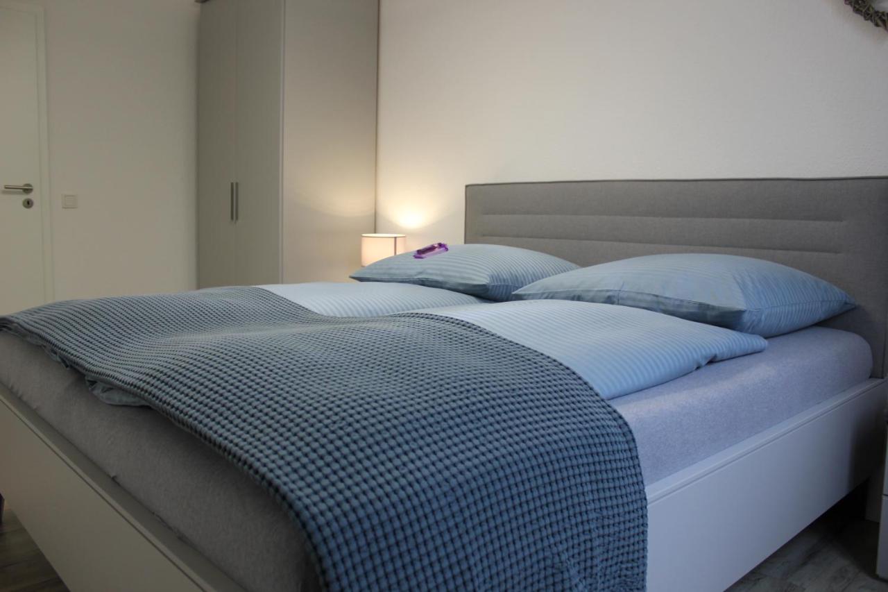 Villa Koehler Ferienwohnung Алтенбург Екстериор снимка